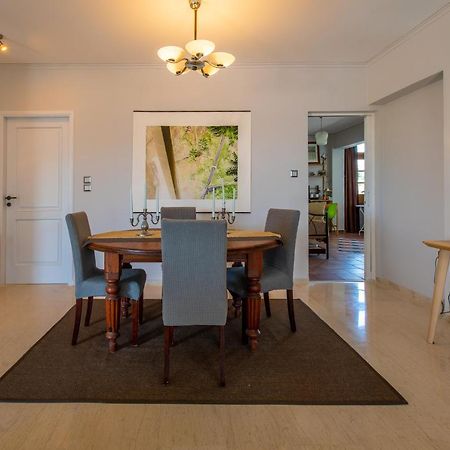 Spacious Apartment In Kavouri Atina Dış mekan fotoğraf