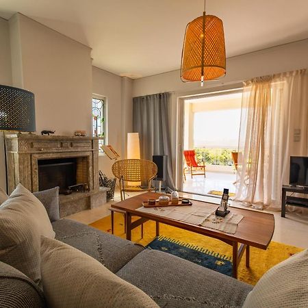 Spacious Apartment In Kavouri Atina Dış mekan fotoğraf