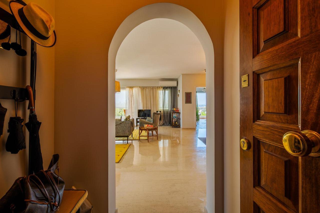 Spacious Apartment In Kavouri Atina Dış mekan fotoğraf
