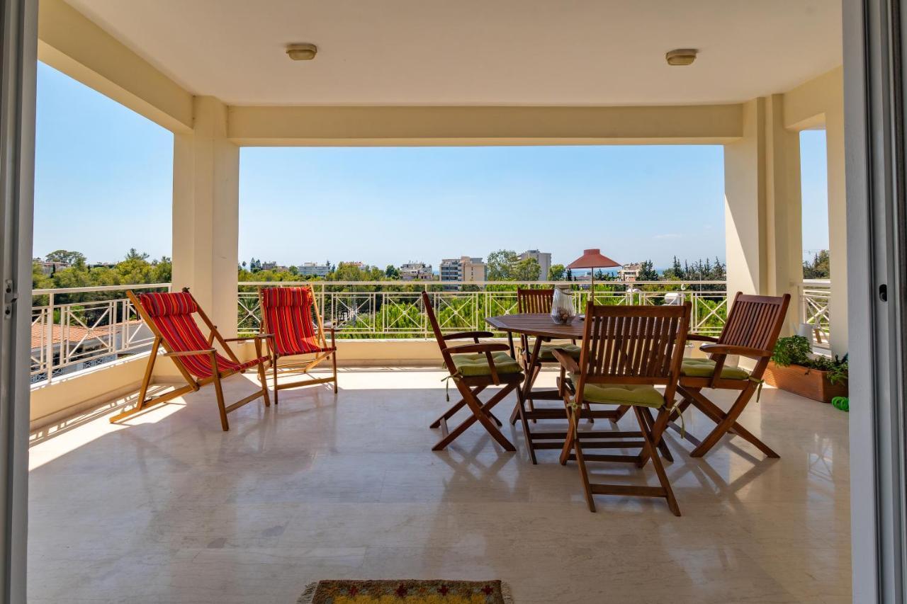 Spacious Apartment In Kavouri Atina Dış mekan fotoğraf